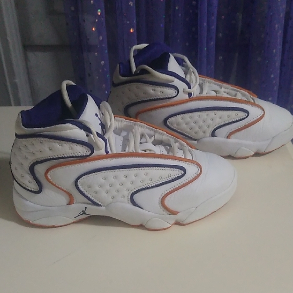 Jordan's (2020) Womens